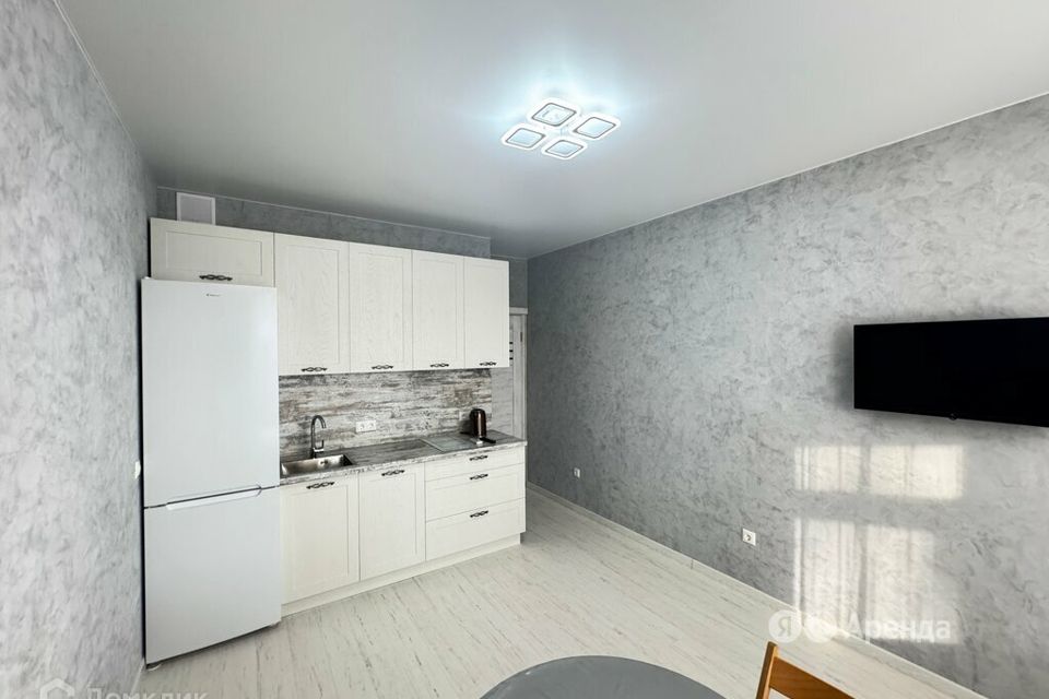 Сдаётся 1-комнатная квартира, 50 м²