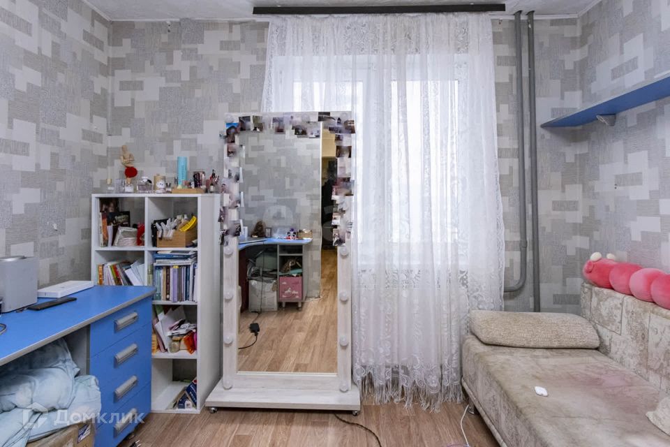 Продаётся 1-комнатная квартира, 35.9 м²