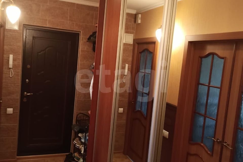 Продаётся 3-комнатная квартира, 65.2 м²