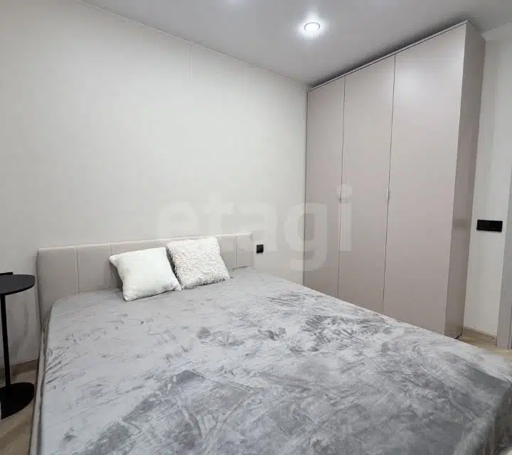Продаётся 1-комнатная квартира, 38 м²