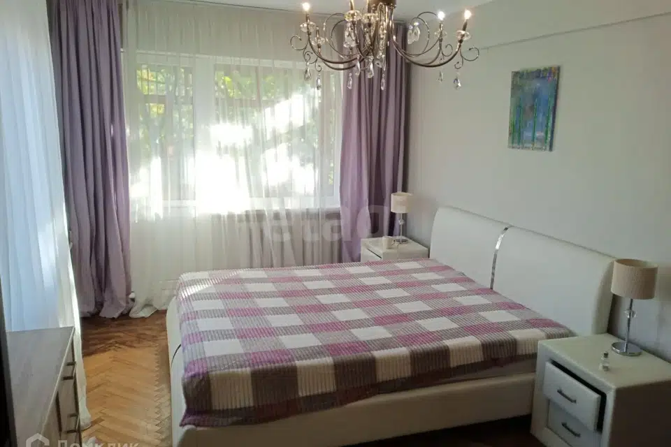 Продаётся 1-комнатная квартира, 30.6 м²