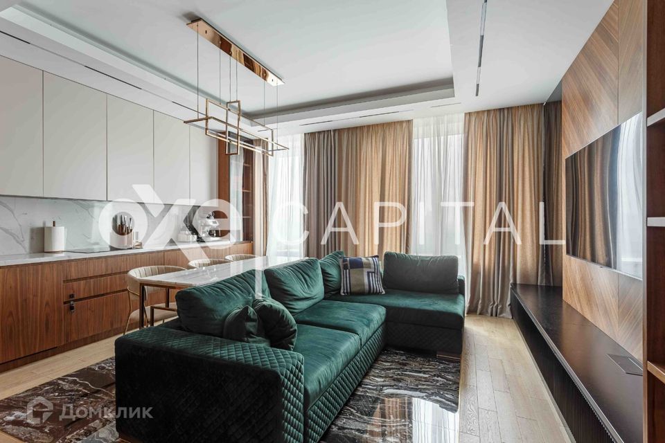 Продаётся 3-комнатная квартира, 109 м²