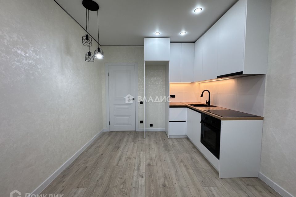 Продаётся 1-комнатная квартира, 40.7 м²