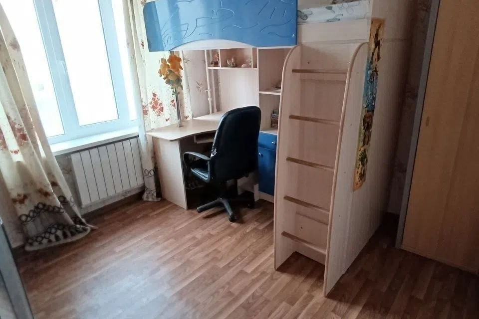Продаётся 3-комнатная квартира, 65 м²