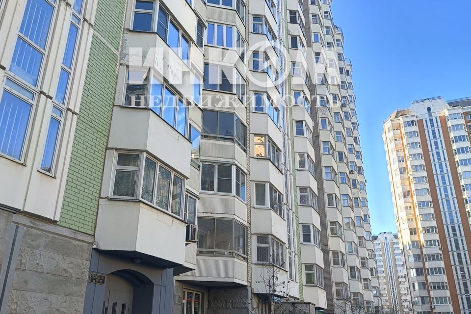 Продаётся 1-комнатная квартира, 37.2 м²