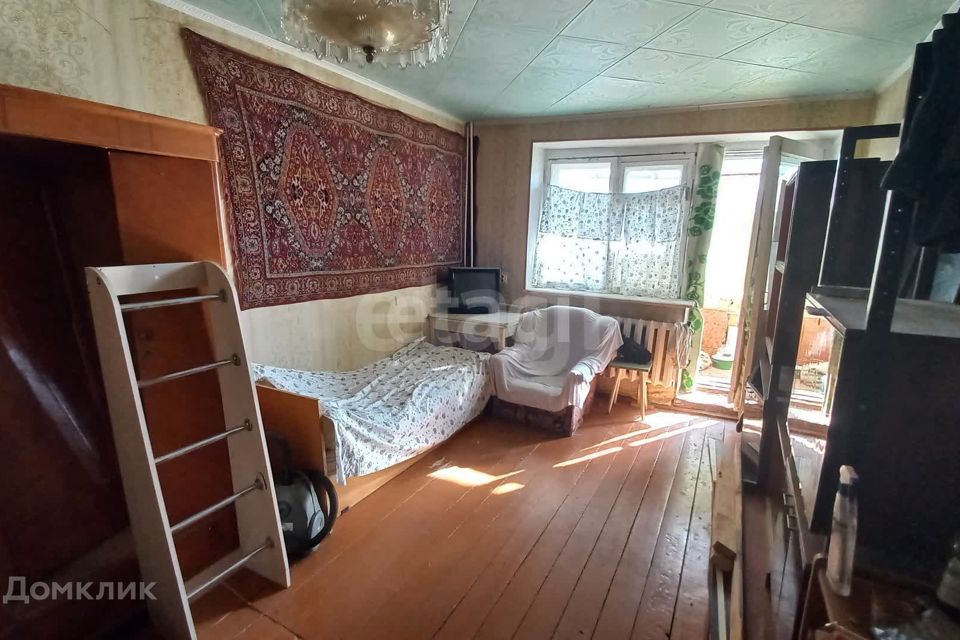 Продаётся комната в 1-комн. квартире, 62.3 м²