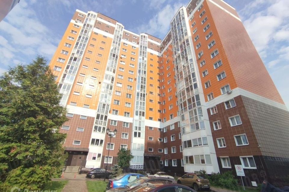 Продаётся 1-комнатная квартира, 43.7 м²