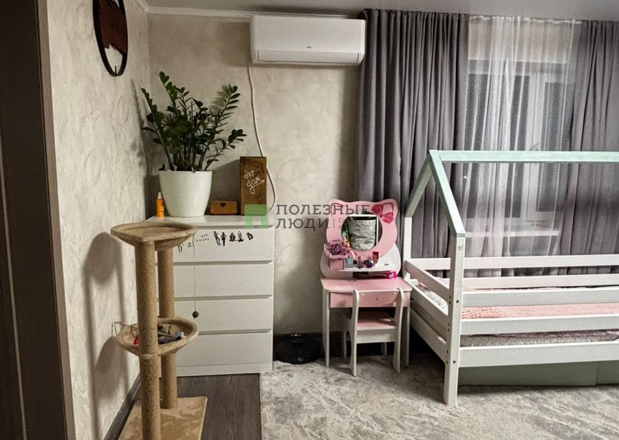 Продаётся 2-комнатная квартира, 48.8 м²