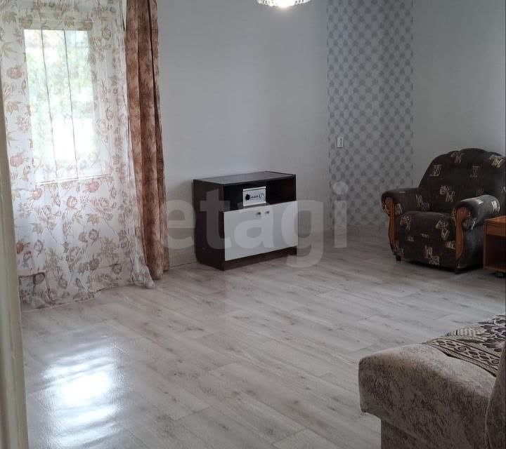 Продаётся 4-комнатная квартира, 78.4 м²