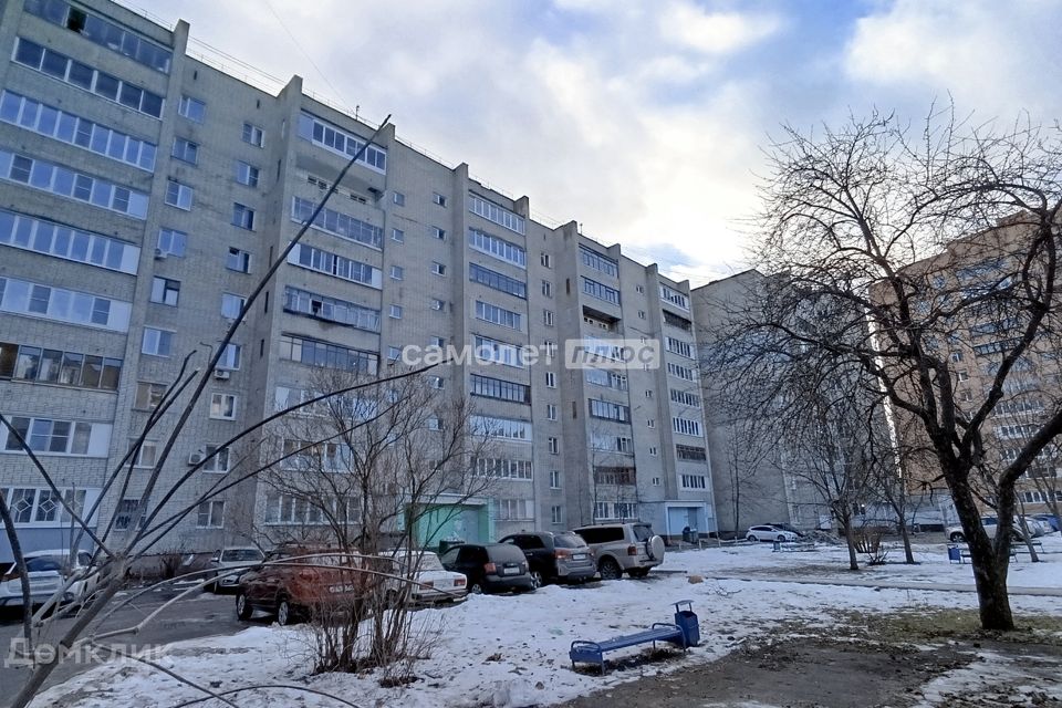 Продаётся 2-комнатная квартира, 51.7 м²