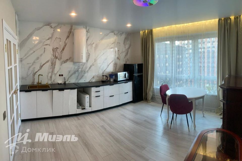 Продаётся 2-комнатная квартира, 47.5 м²