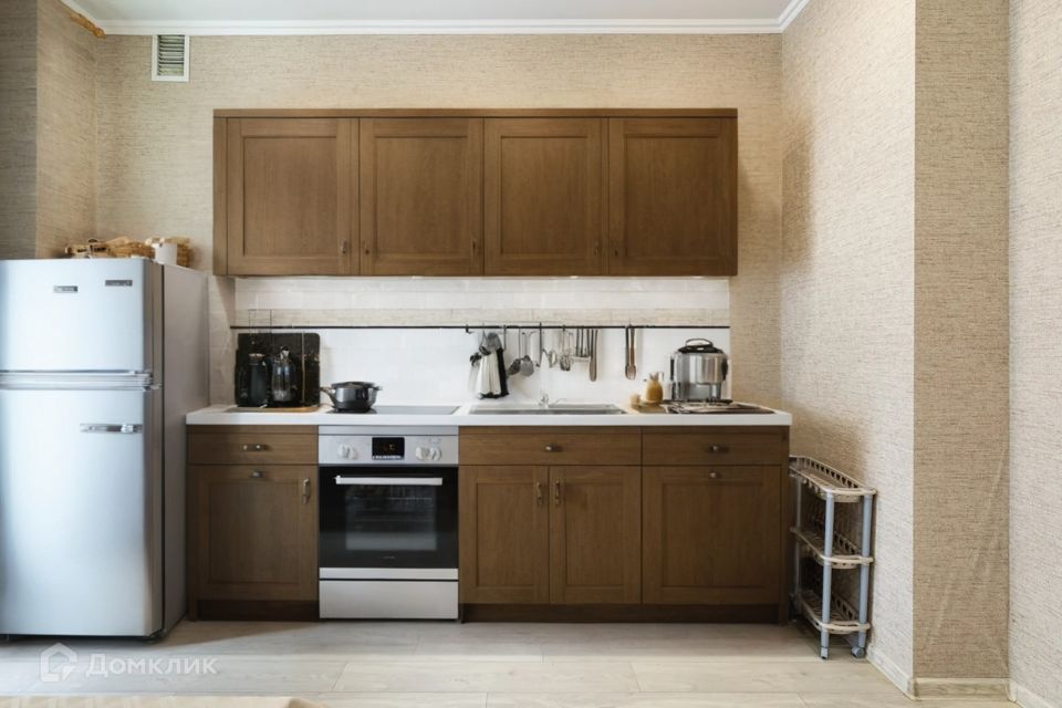 Продаётся 1-комнатная квартира, 38 м²