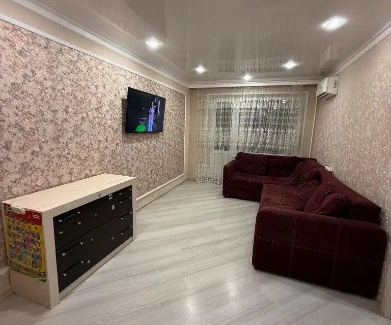 Продаётся 3-комнатная квартира, 59 м²