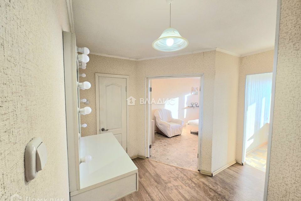 Продаётся 1-комнатная квартира, 40.2 м²