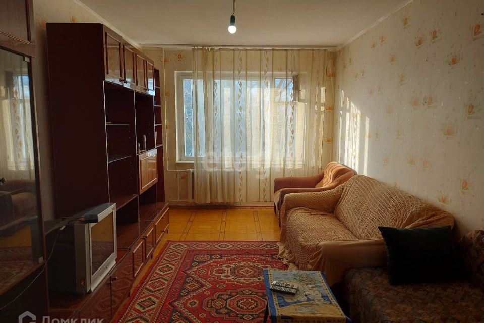 Продаётся 3-комнатная квартира, 63.5 м²