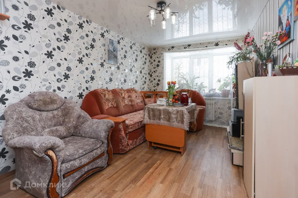 Продаётся 3-комнатная квартира, 54.1 м²