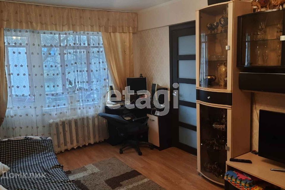 Продаётся 3-комнатная квартира, 55.2 м²