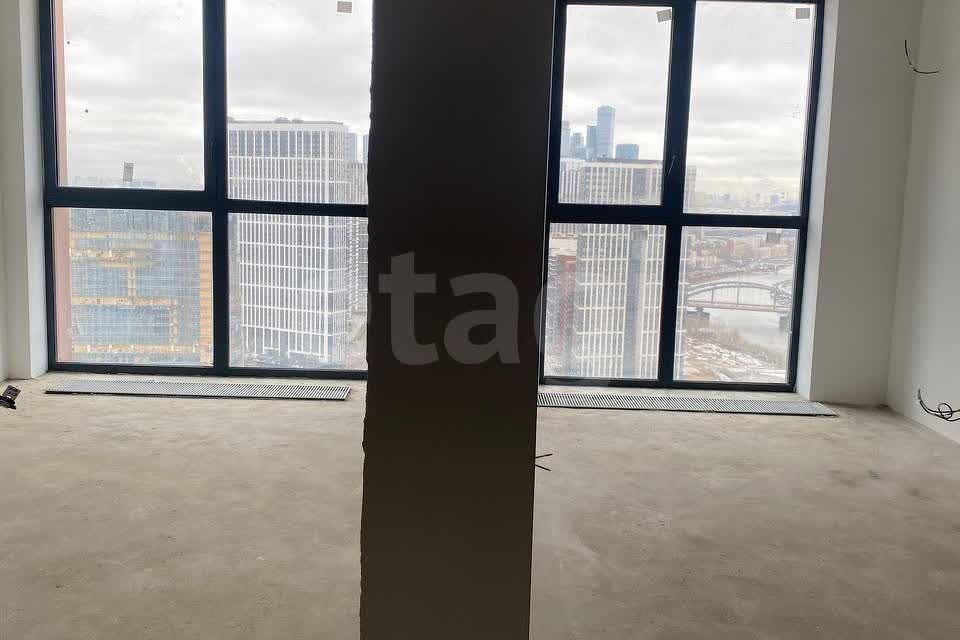 Продаётся 1-комнатная квартира, 42.4 м²