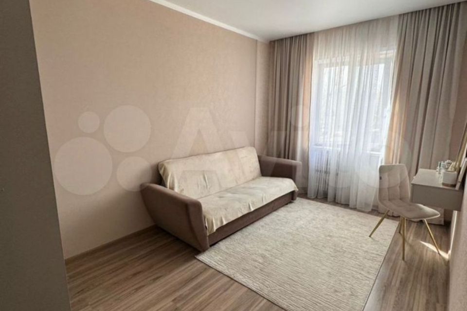Продаётся 2-комнатная квартира, 53.2 м²