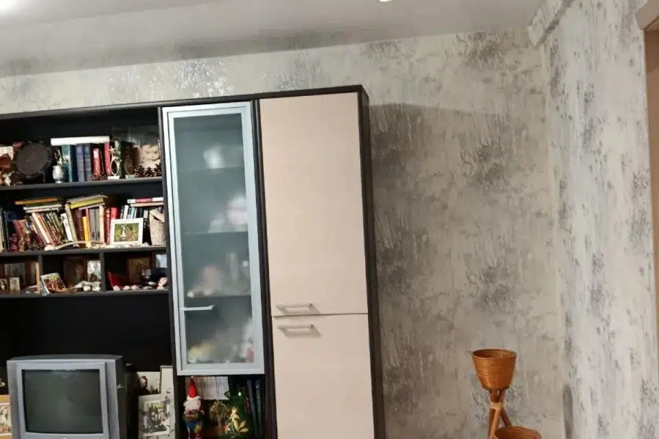 Продаётся 3-комнатная квартира, 60.5 м²