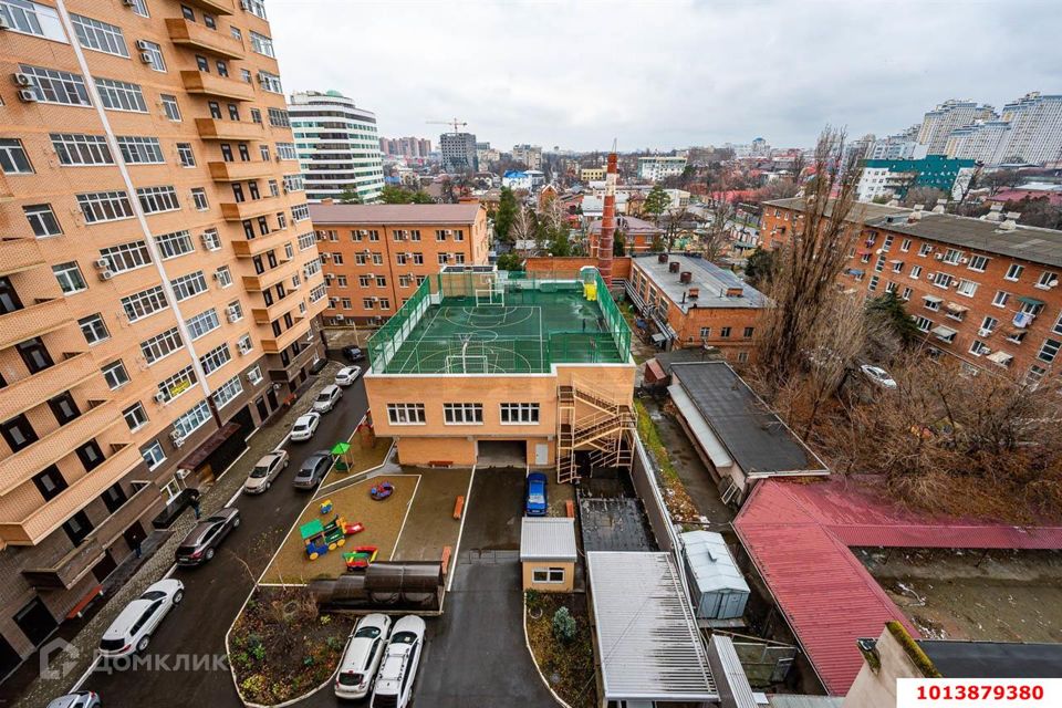 Продаётся 2-комнатная квартира, 56 м²
