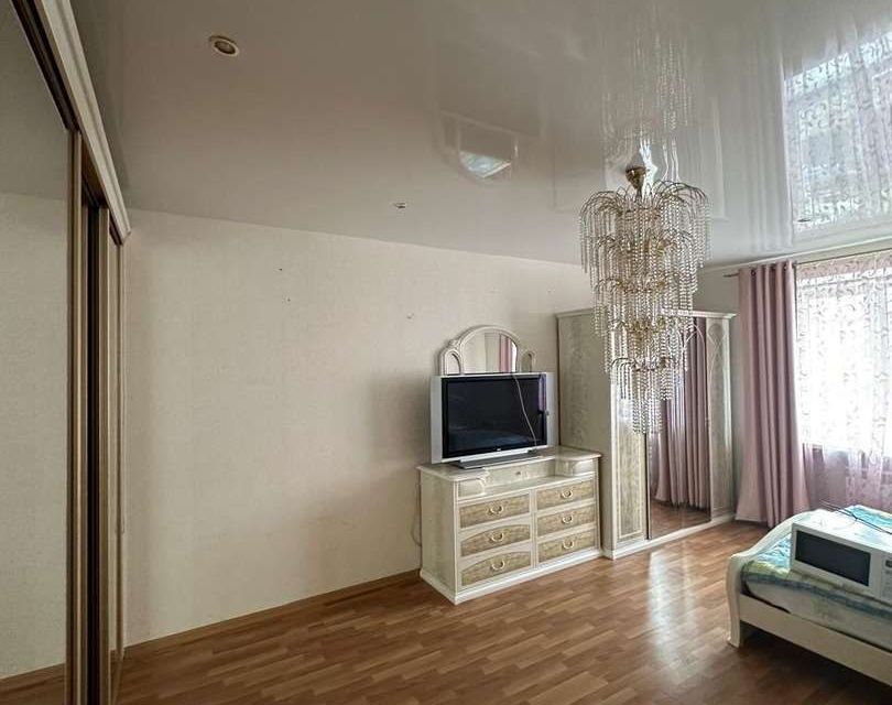 Продаётся 1-комнатная квартира, 50 м²