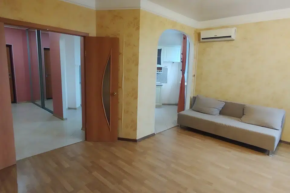 Продаётся 3-комнатная квартира, 74 м²
