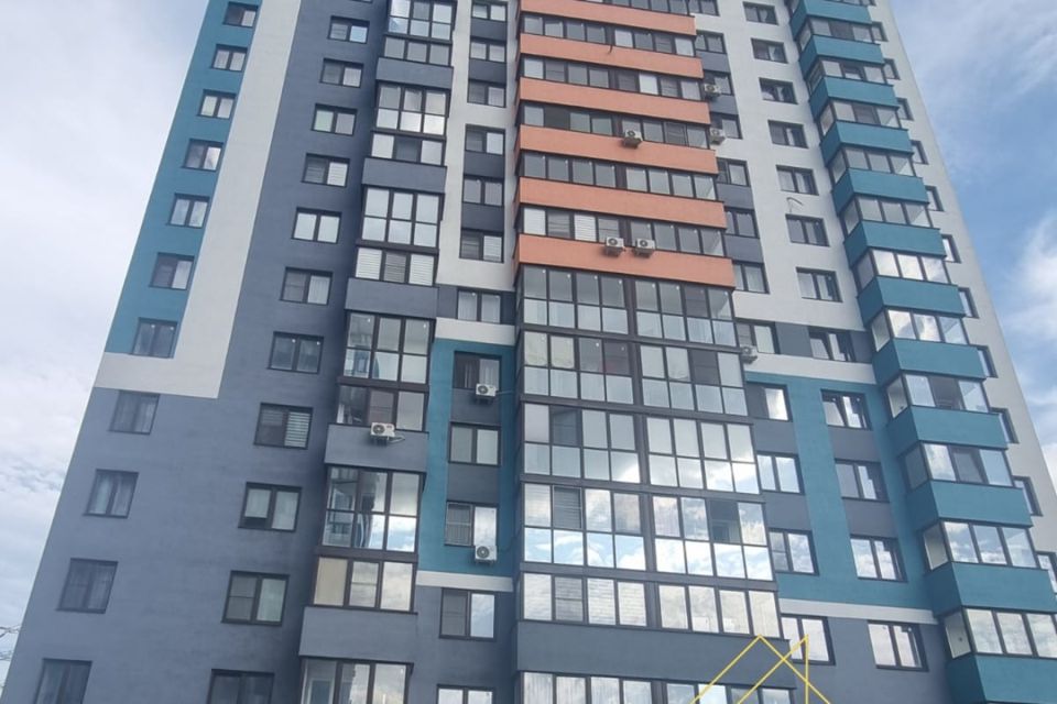 Продаётся 4-комнатная квартира, 88.2 м²