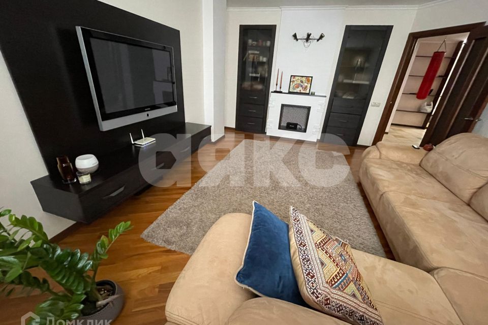Продаётся 3-комнатная квартира, 84.8 м²
