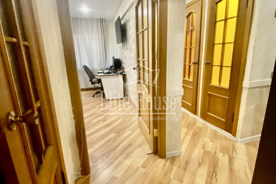 Продаётся 2-комнатная квартира, 47.9 м²