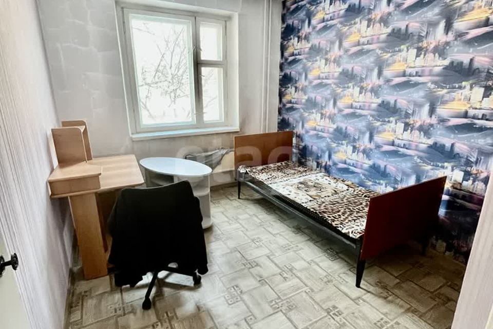 Продаётся 4-комнатная квартира, 77.3 м²