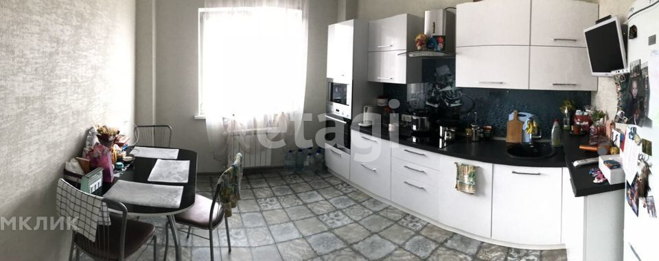Продаётся 2-комнатная квартира, 68.1 м²