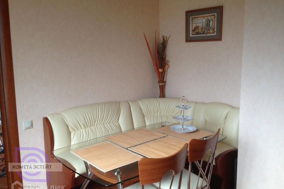 Продаётся 3-комнатная квартира, 74.8 м²