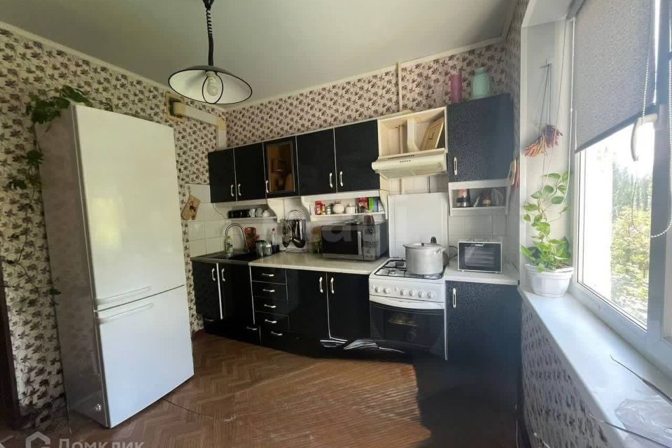 Продаётся 3-комнатная квартира, 63.7 м²