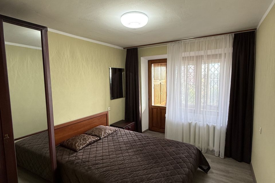 Продаётся 3-комнатная квартира, 74.4 м²