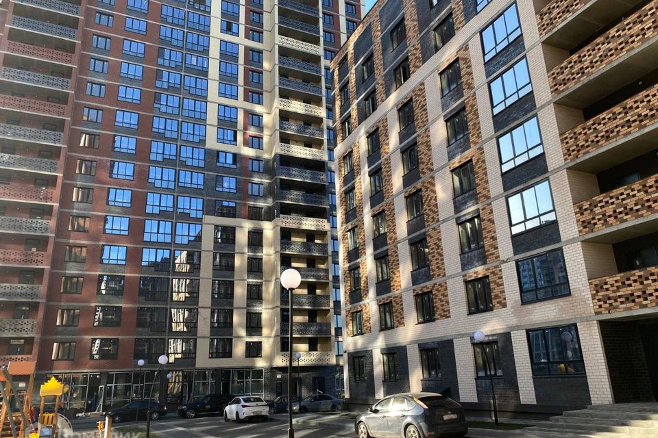 Продаётся 1-комнатная квартира, 46.37 м²