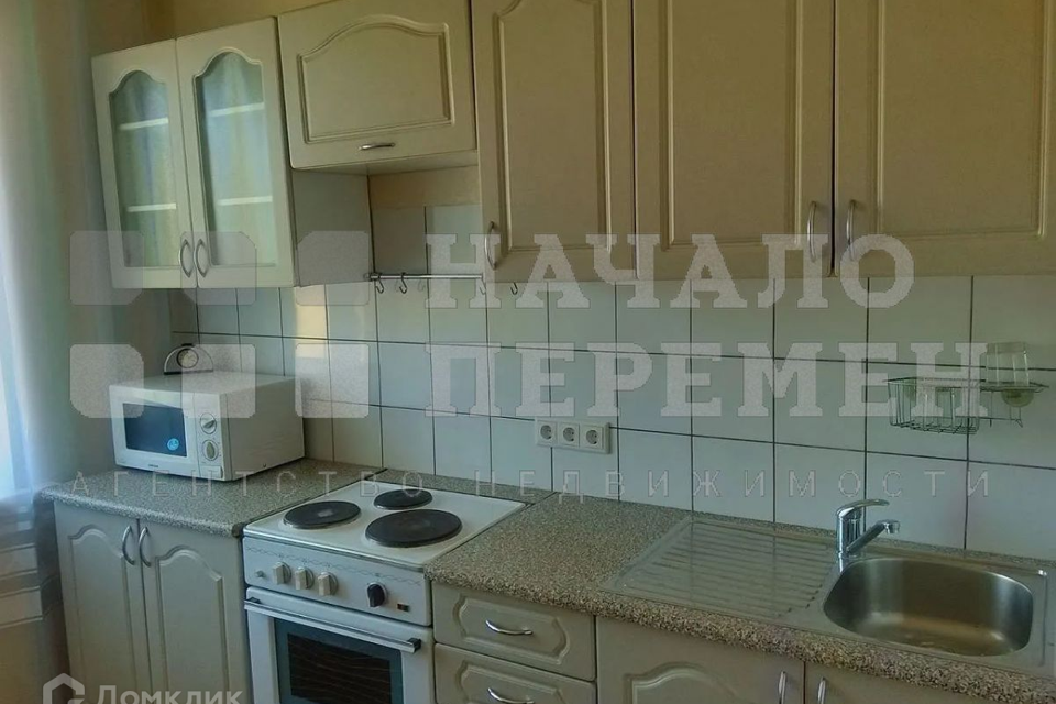 Сдаётся 1-комнатная квартира, 38 м²