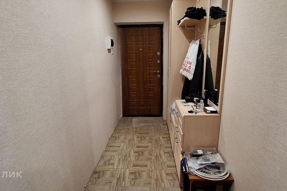 Продаётся 1-комнатная квартира, 37.9 м²