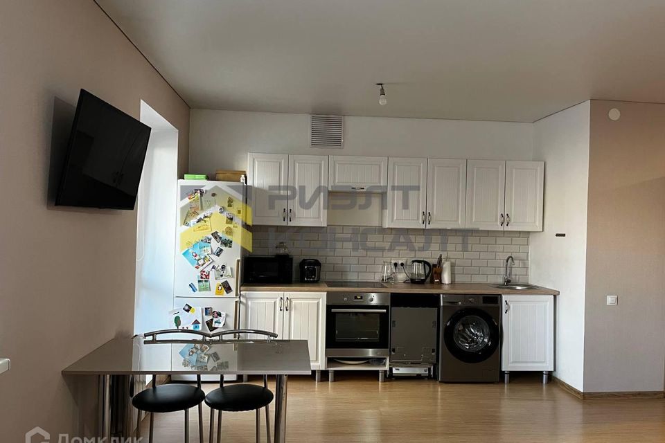 Продаётся 2-комнатная квартира, 53.9 м²