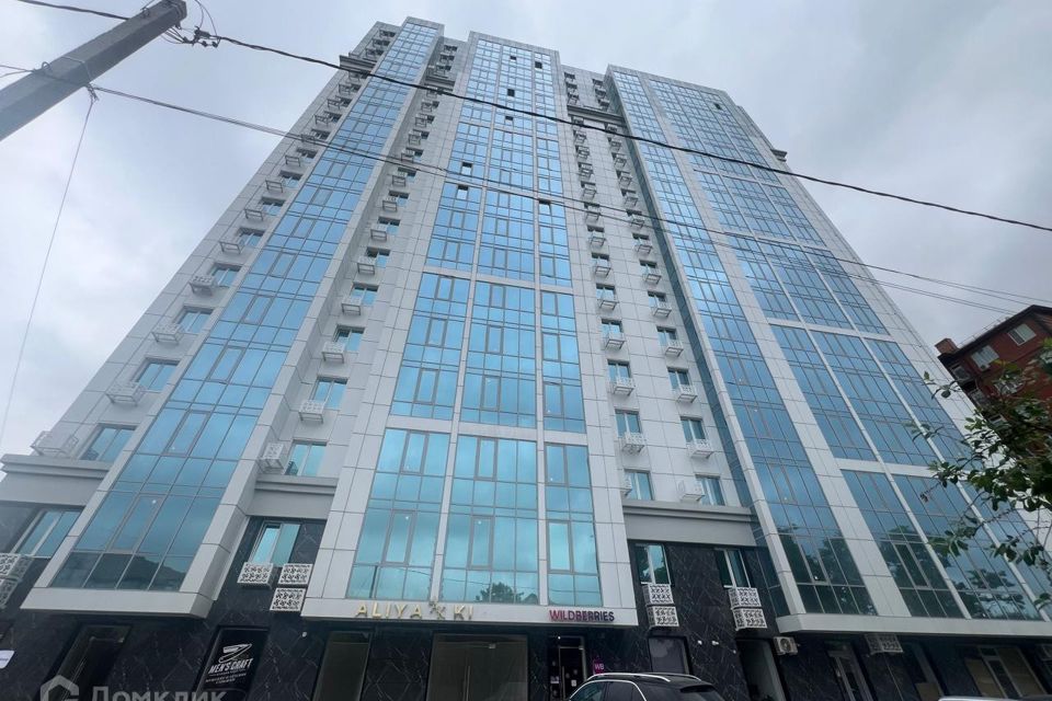 Продаётся 1-комнатная квартира, 57 м²