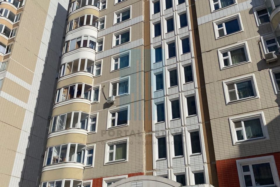 Продаётся 2-комнатная квартира, 55.7 м²