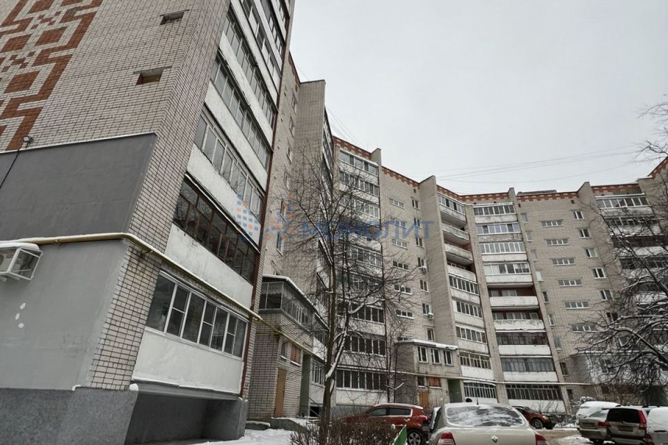 Продаётся 2-комнатная квартира, 49.2 м²