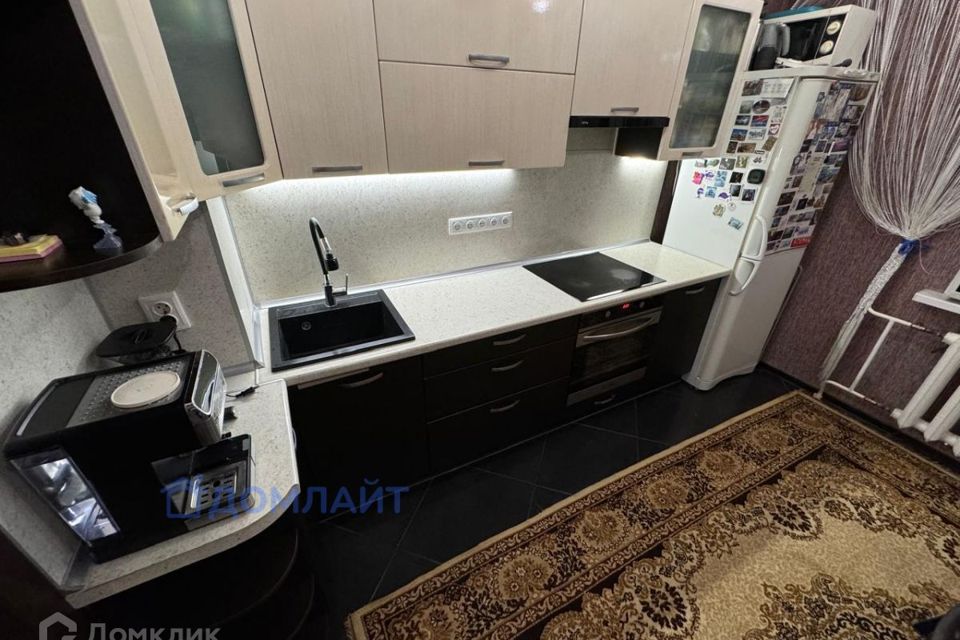 Продаётся 1-комнатная квартира, 48.5 м²