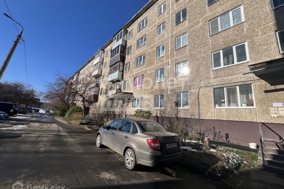 Продаётся 3-комнатная квартира, 59.3 м²