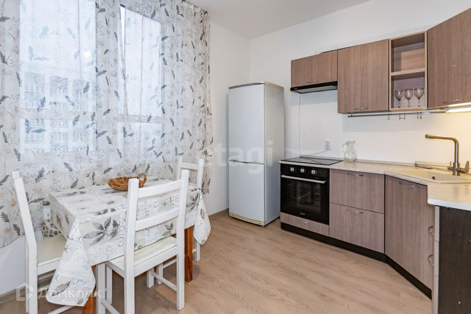 Продаётся 2-комнатная квартира, 57.1 м²