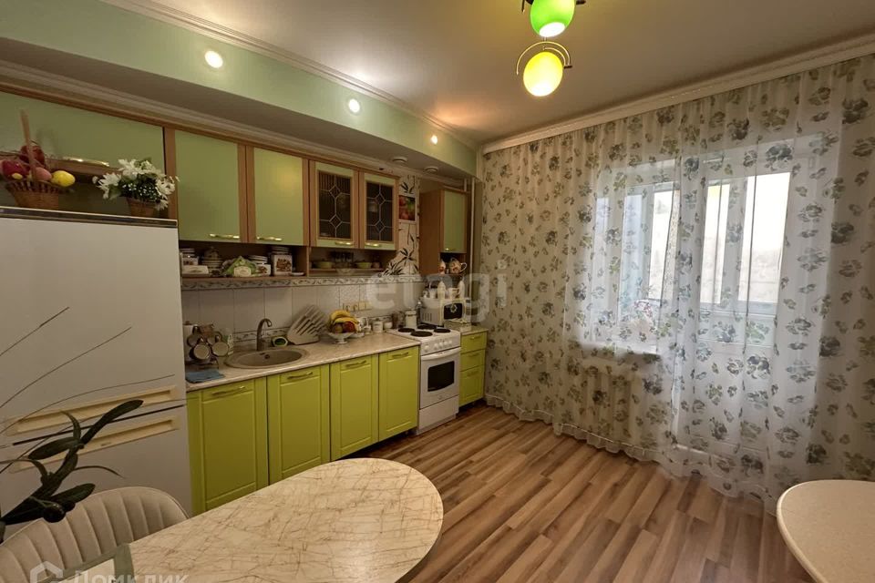Продаётся 2-комнатная квартира, 69.3 м²