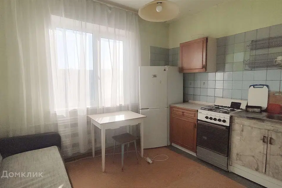 Продаётся 1-комнатная квартира, 37.2 м²