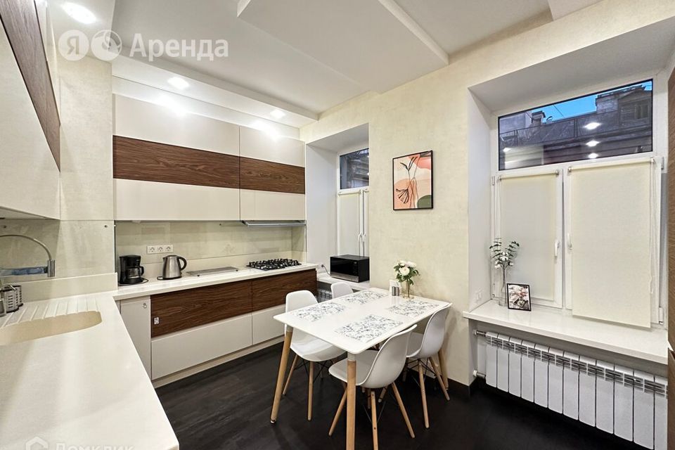Сдаётся 3-комнатная квартира, 105 м²