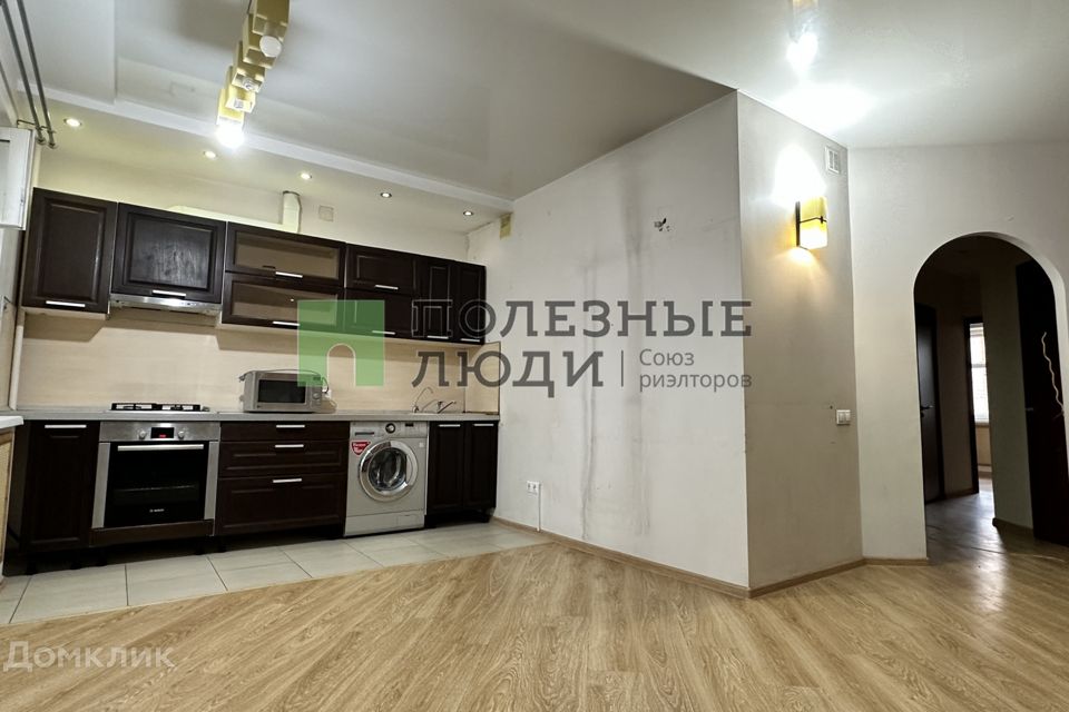 Продаётся 3-комнатная квартира, 62.1 м²