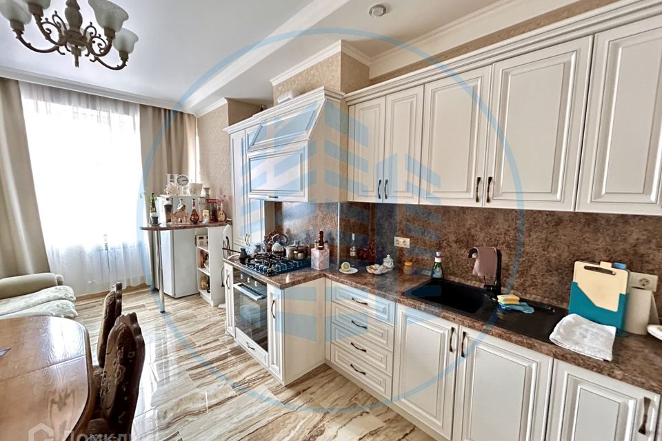 Продаётся 2-комнатная квартира, 86.2 м²